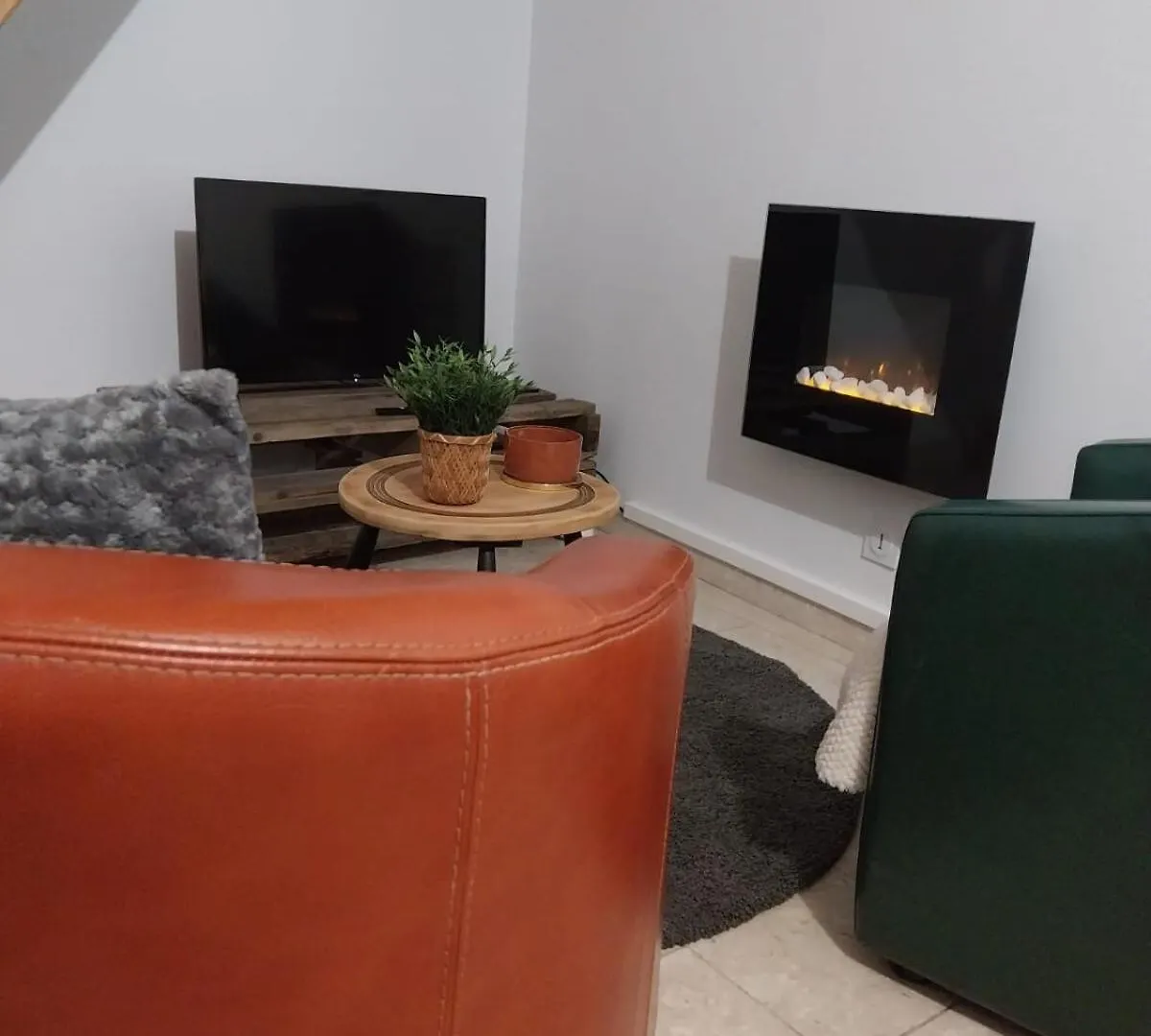 Le Lorient Duplex En Plein Centre De Mordelles Apartment