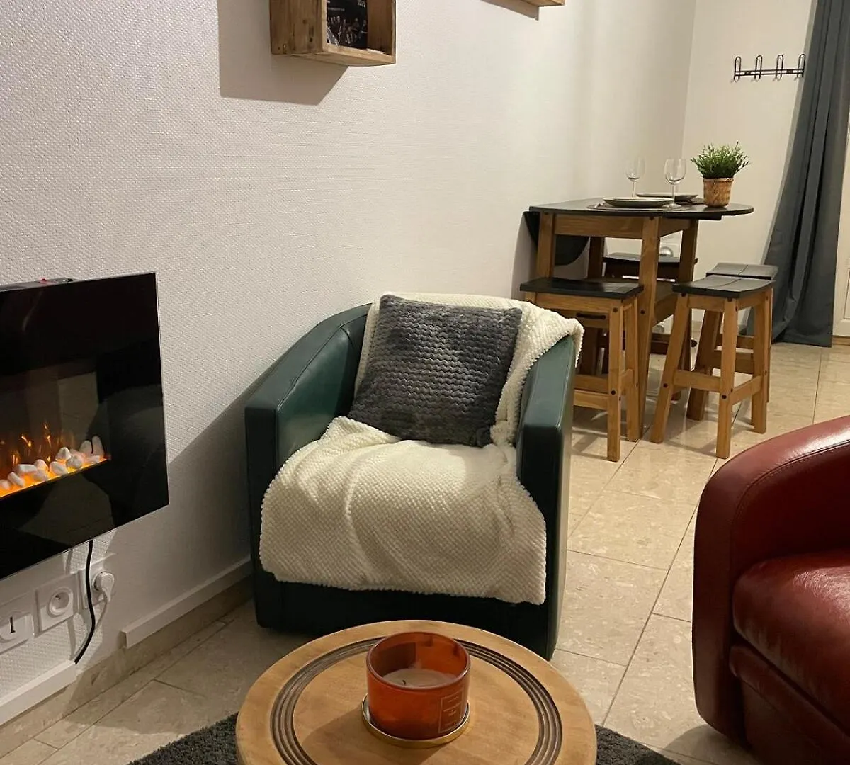 Le Lorient Duplex En Plein Centre De Mordelles Apartment